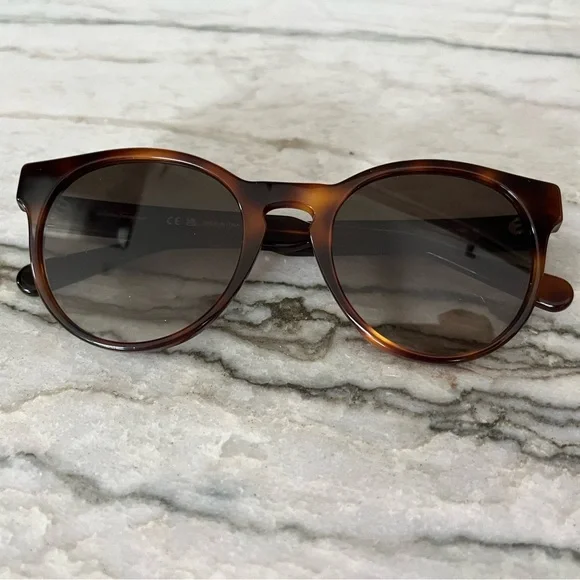 Salvatore Ferragamo SF1068S Sunglasses - Tortoise Brown + Case Salvatore Ferragamo Women main image 3